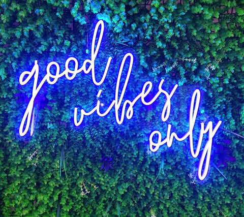 Good Vibes Only - Neonschild