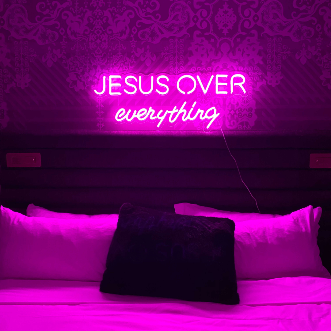 Jesus Over Everything - Neonschild